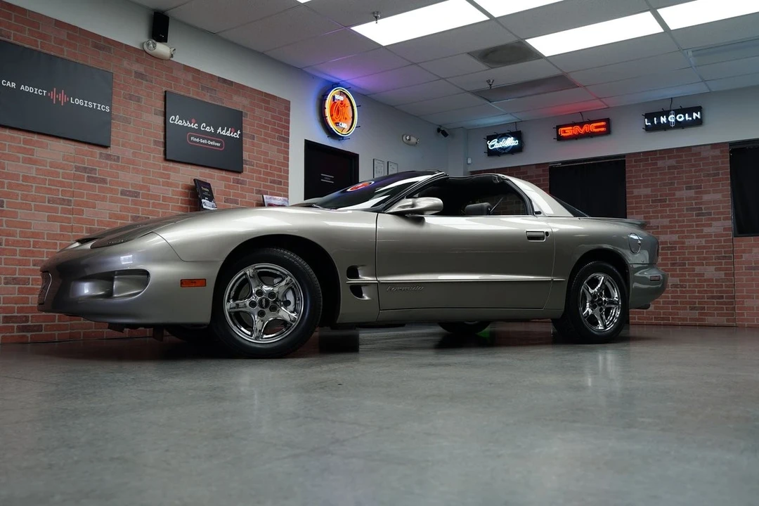 1999 Pontiac Firebird 4th Gen - Image 2 of 12