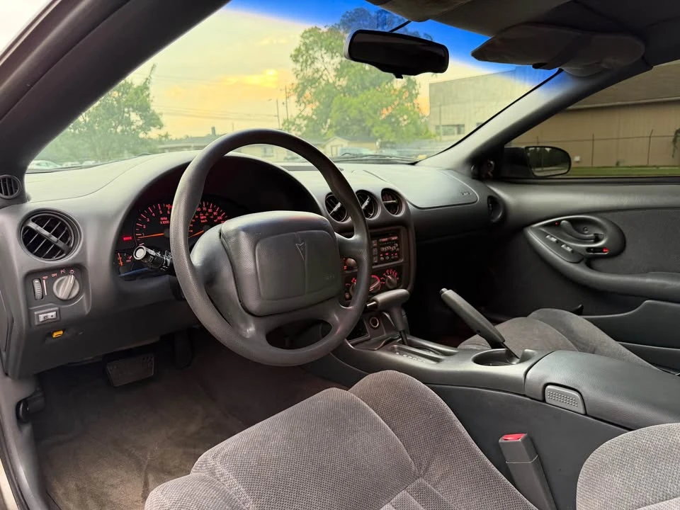 1999 Pontiac Firebird 4th Gen - Image 6 of 10