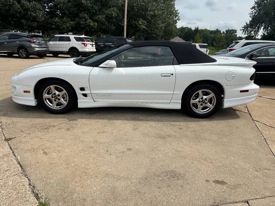 1999 Pontiac Firebird 4th Gen - Image 2 of 17