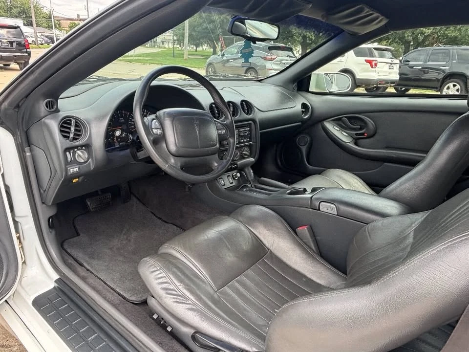 1999 Pontiac Firebird 4th Gen - Image 13 of 17