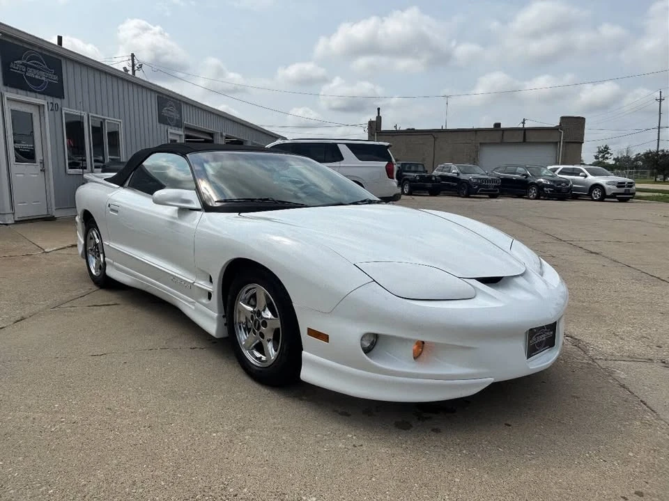 1999 Pontiac Firebird 4th Gen - Image 7 of 17