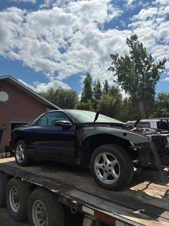 1999 Pontiac Firebird 4th Gen - Image 2 of 5