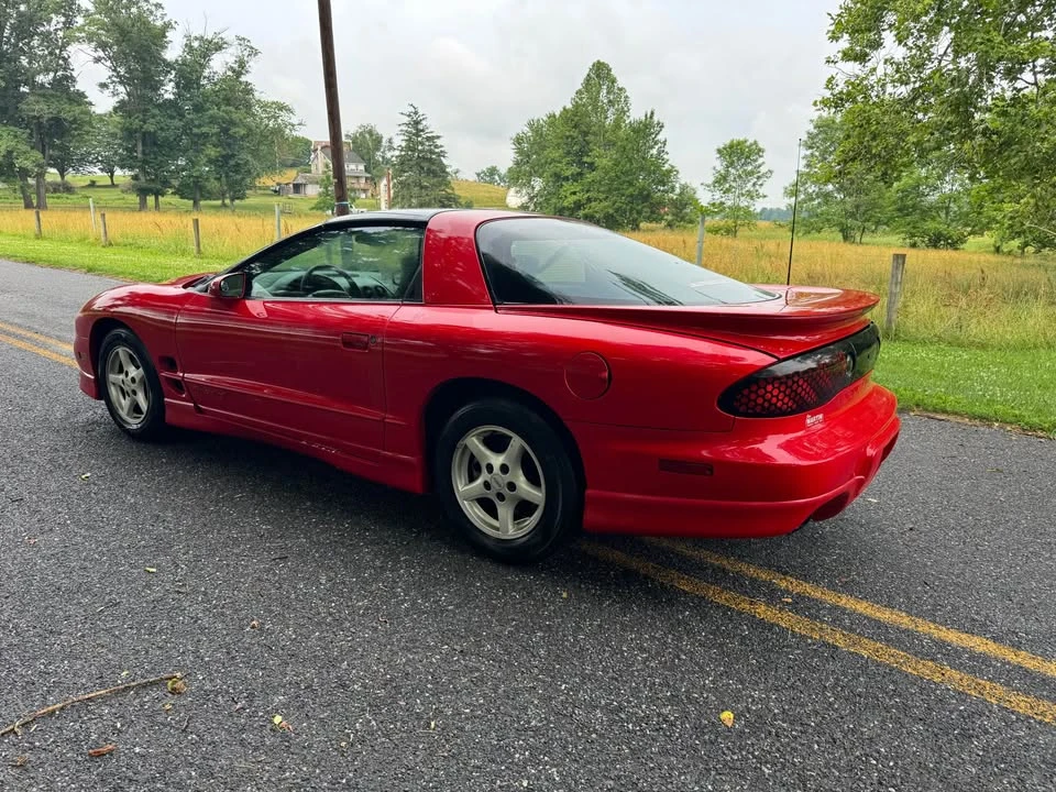1999 Pontiac Firebird 4th Gen - Image 5 of 10