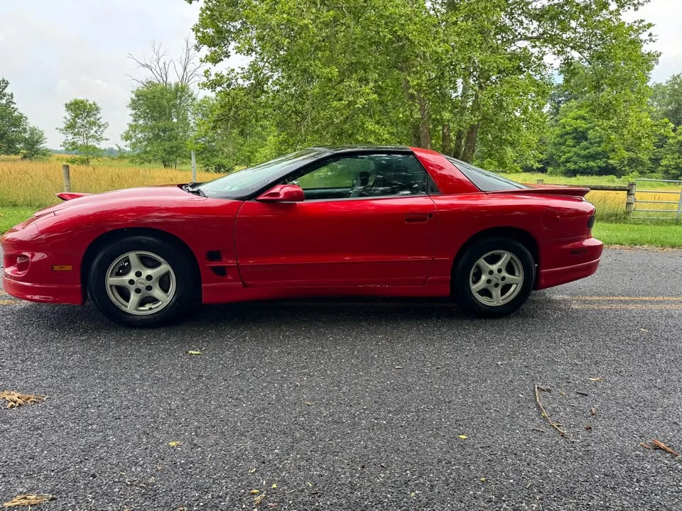 1999 Pontiac Firebird 4th Gen - Image 6 of 10