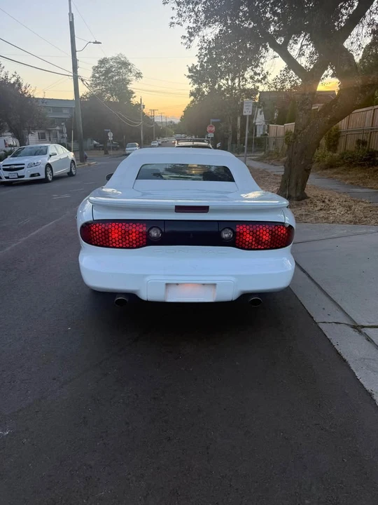 1999 Pontiac Firebird 4th Gen - Image 7 of 10
