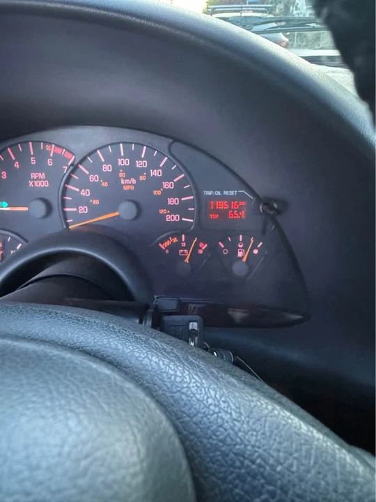1999 Pontiac Firebird 4th Gen - Image 9 of 10