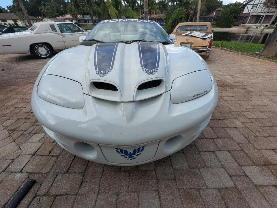 1999 Pontiac Firebird Trans Am 4th Gen - Image 11 of 24