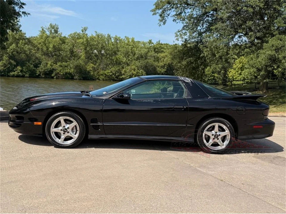 1999 Pontiac Firebird Trans Am 4th Gen - Image 8 of 31