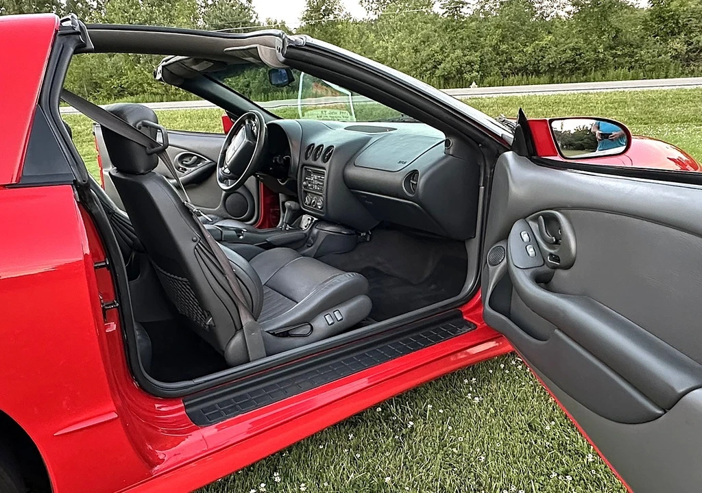 1999 Pontiac Firebird Trans Am 4th Gen - Image 9 of 23
