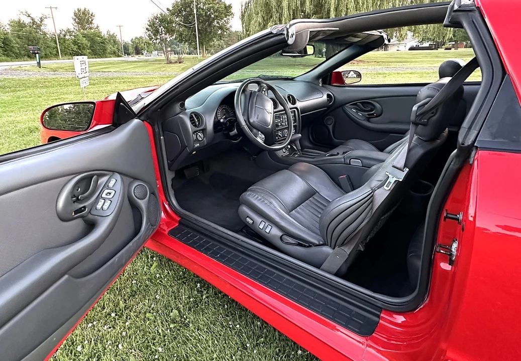 1999 Pontiac Firebird Trans Am 4th Gen - Image 8 of 23