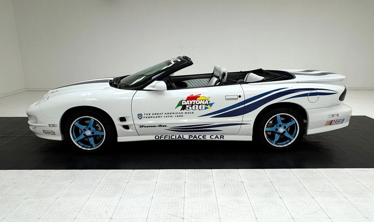1999 Pontiac Firebird Trans Am 4th Gen - Image 4 of 31