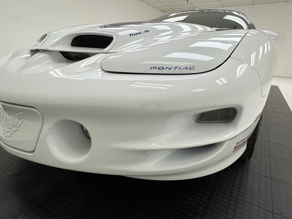 1999 Pontiac Firebird Trans Am 4th Gen - Image 13 of 31
