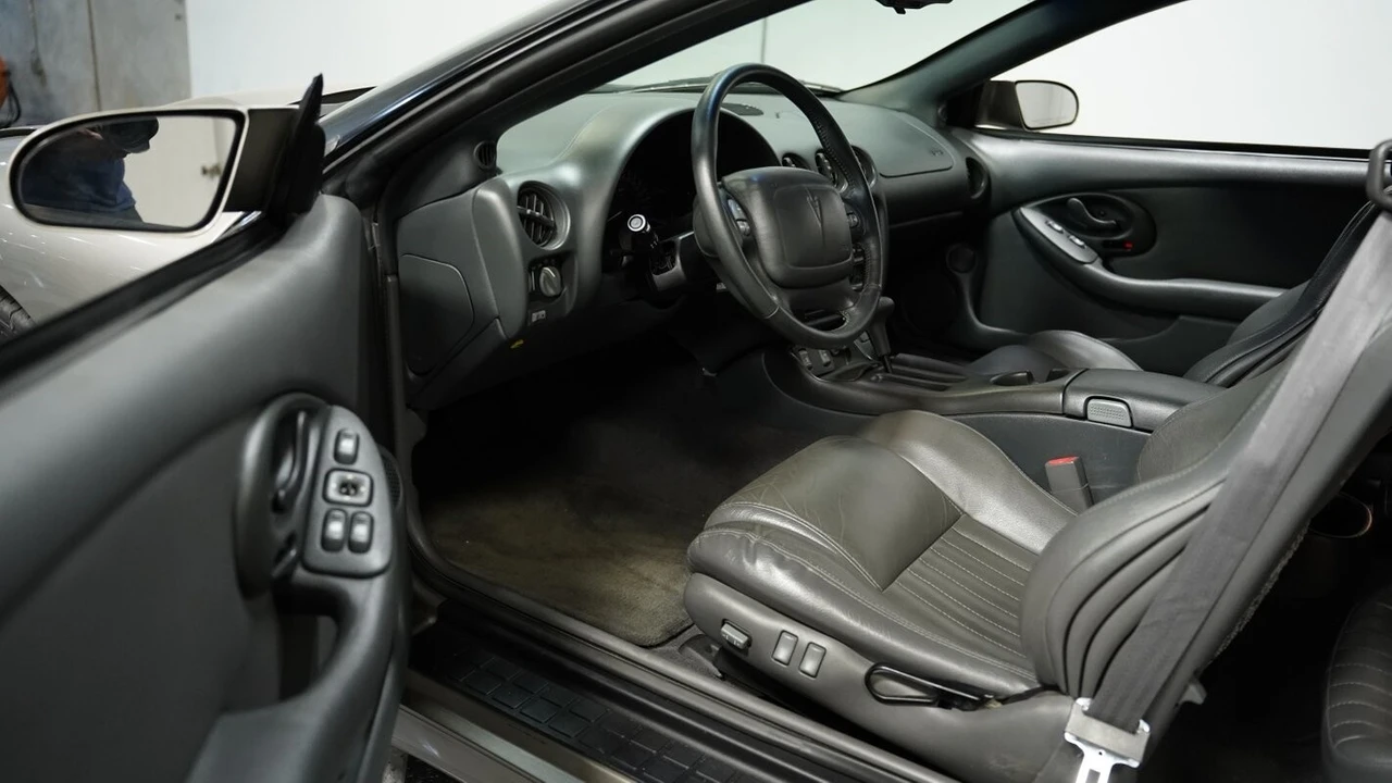 1999 Pontiac Firebird Trans Am 4th Gen - Image 5 of 12