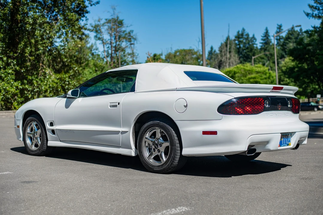 1999 Pontiac Firebird Trans Am 4th Gen - Image 4 of 31