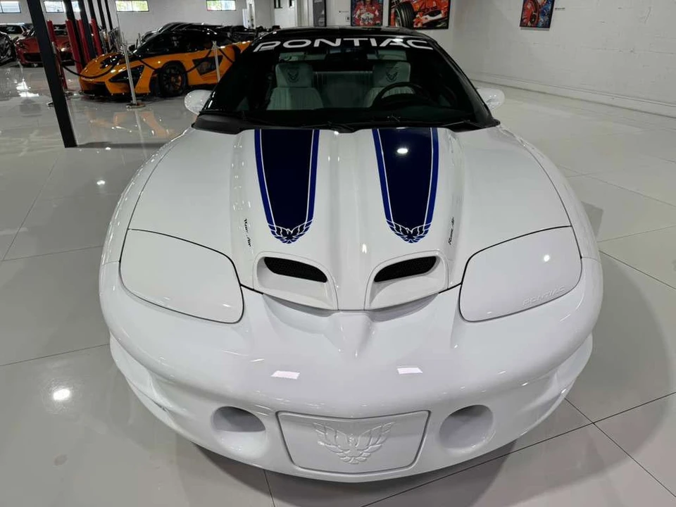 1999 Pontiac Firebird Trans Am 4th Gen - Image 10 of 12