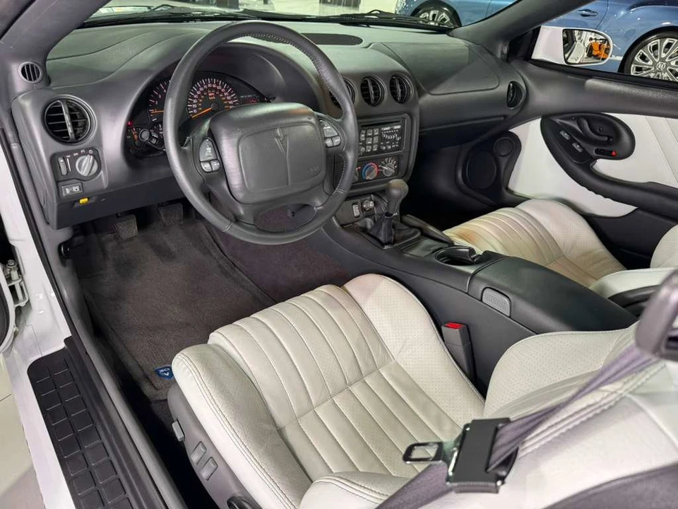 1999 Pontiac Firebird Trans Am 4th Gen - Image 17 of 21