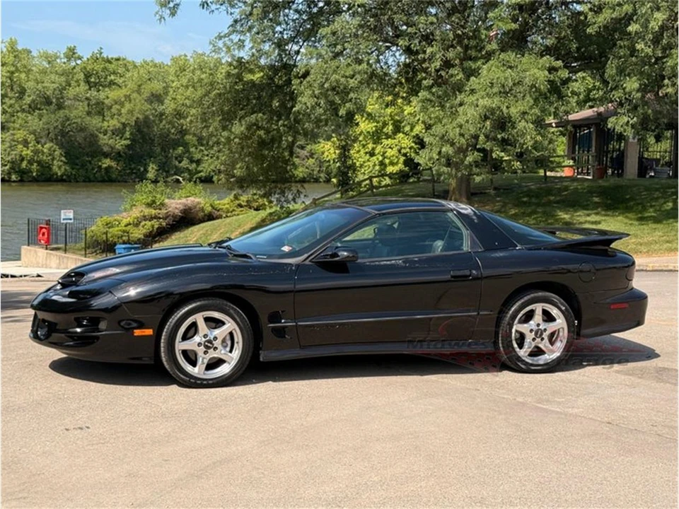 1999 Pontiac Firebird Trans Am 4th Gen - Image 18 of 31