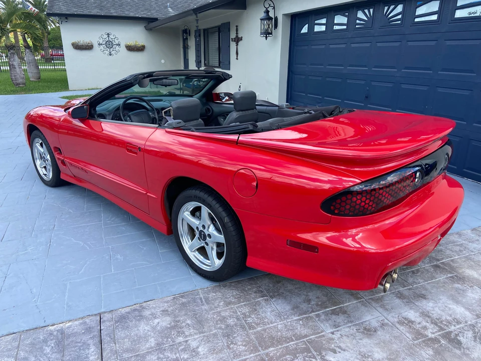 1999 Pontiac Firebird Trans Am 4th Gen - Image 15 of 31