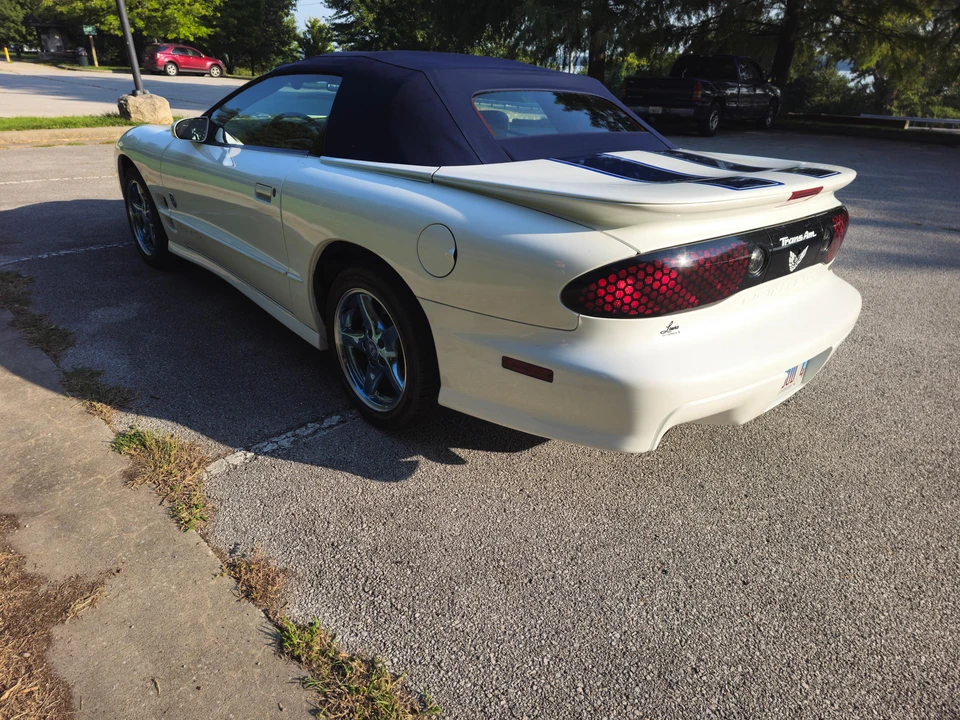 1999 Pontiac Firebird Trans Am 4th Gen - Image 21 of 31