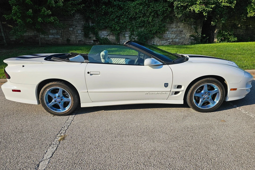1999 Pontiac Firebird Trans Am 4th Gen - Image 14 of 31