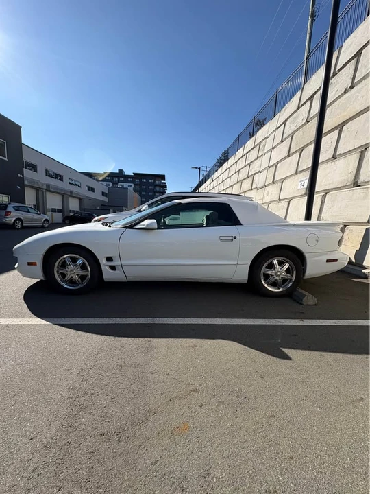 1999 Pontiac Firebird 4th Gen - Image 7 of 12
