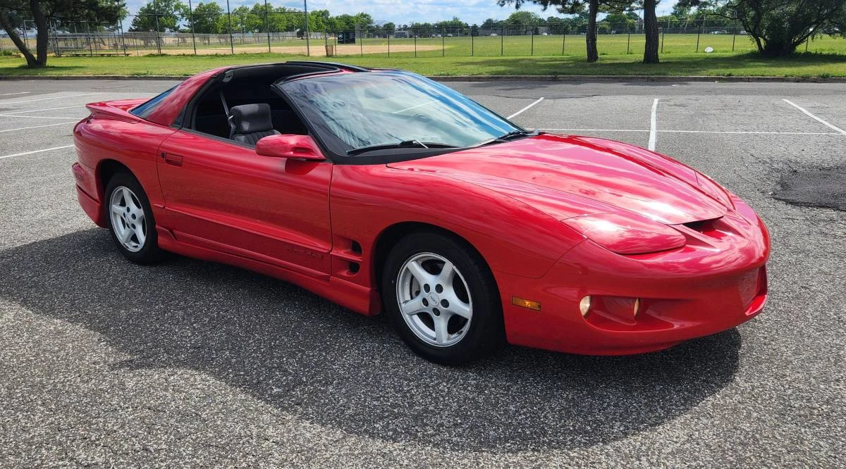 1999 Pontiac Firebird 4th Gen - Image 2 of 9
