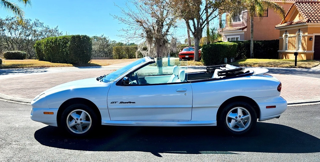 1999 Pontiac Sunfire - Image 2 of 20