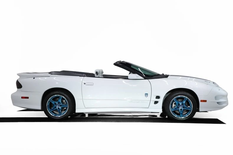 1999 Pontiac Firebird Trans Am 4th Gen - Image 18 of 31