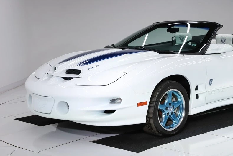 1999 Pontiac Firebird Trans Am 4th Gen - Image 21 of 31