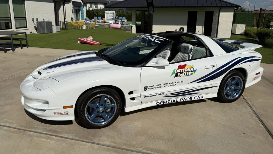1999 Pontiac Firebird Trans Am 4th Gen - Image 11 of 31