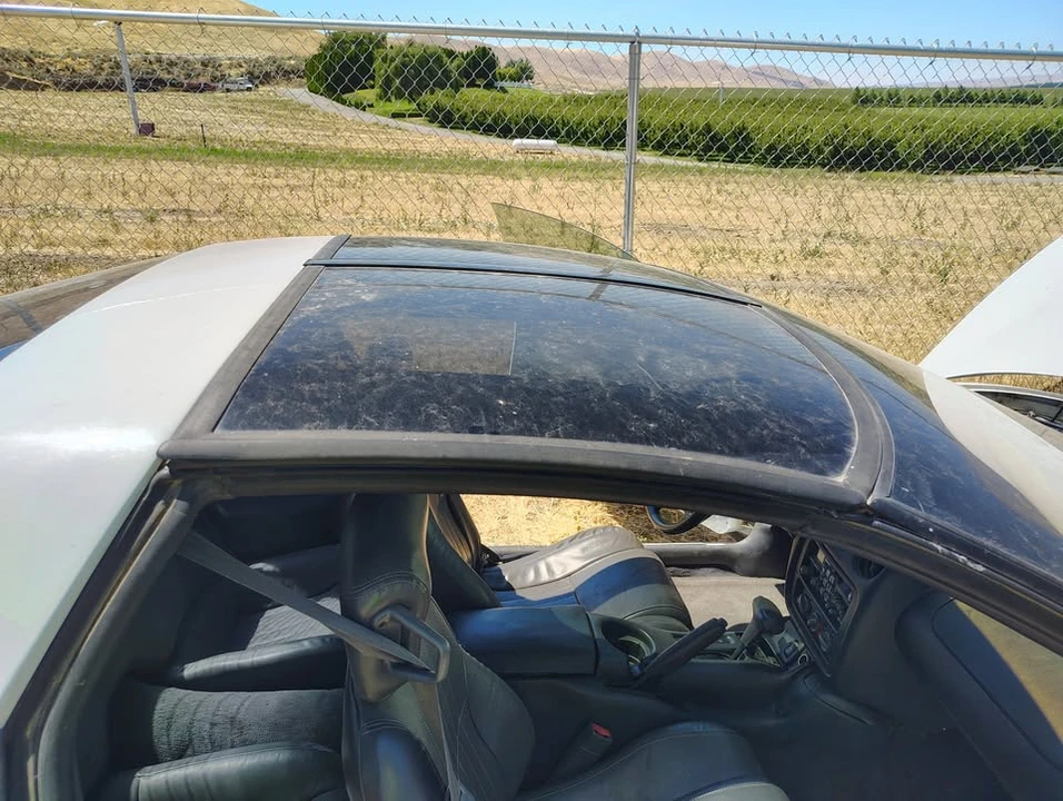1999 Pontiac Firebird 4th Gen - Image 6 of 20