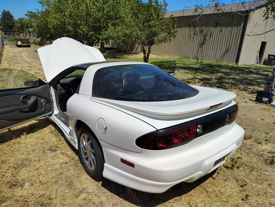 1999 Pontiac Firebird 4th Gen - Image 3 of 20