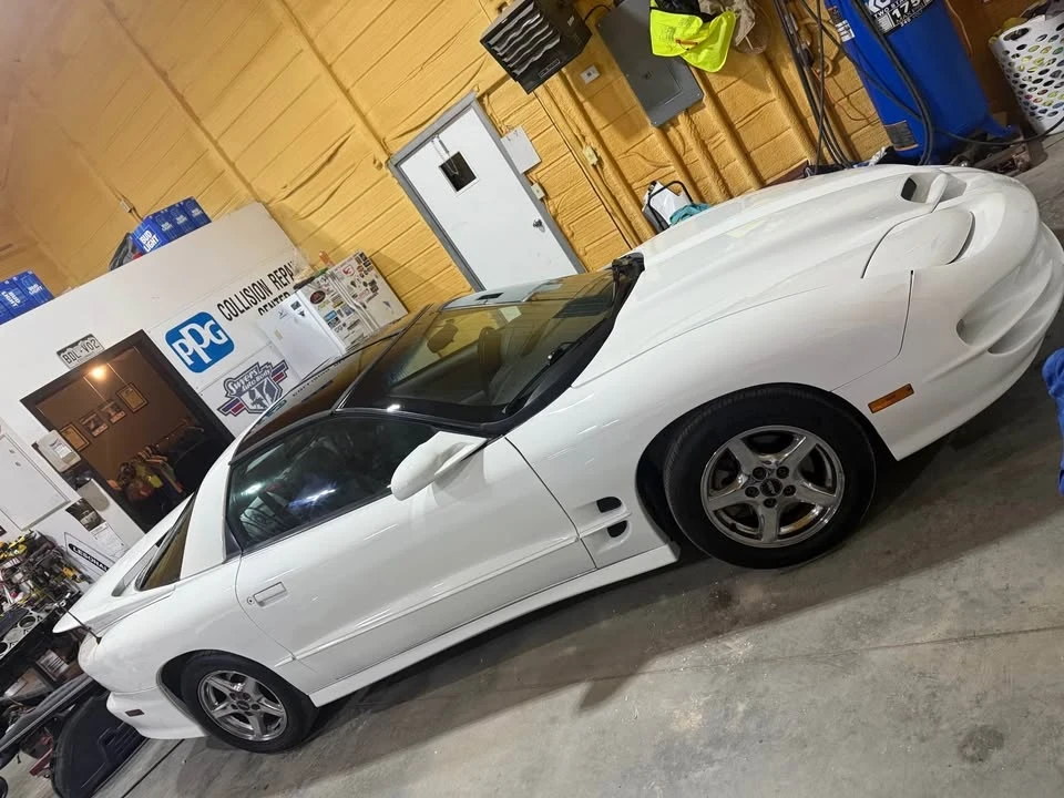 1999 Pontiac Firebird Trans Am 4th Gen - Image 5 of 7