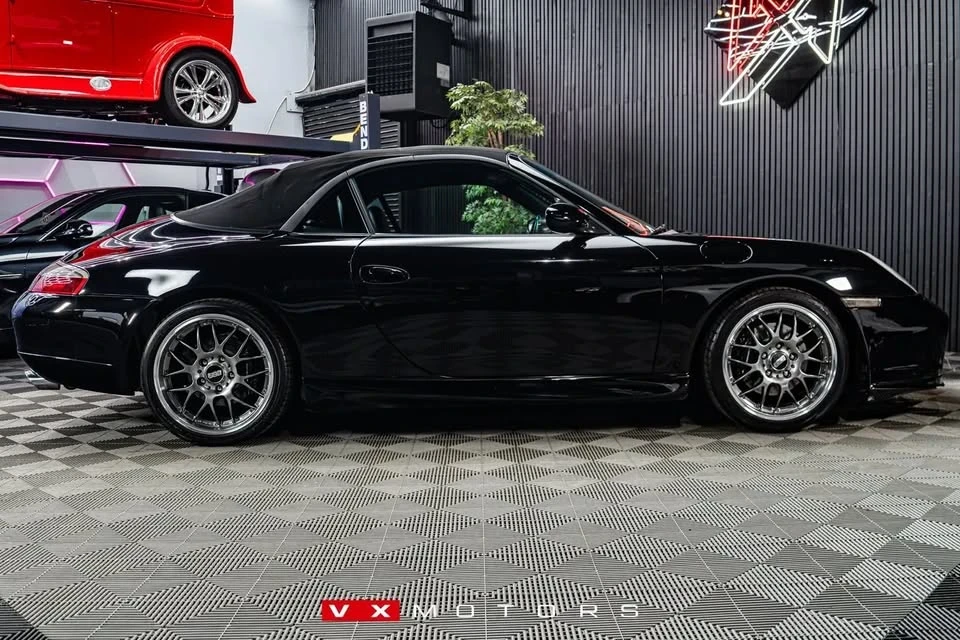 1999 Porsche 996 Carrera - Image 19 of 20