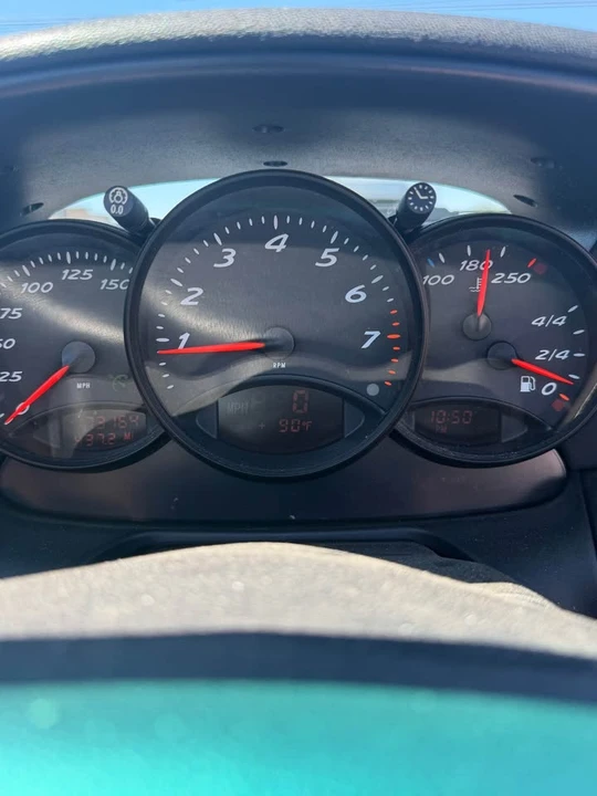 1999 Porsche 986 Boxster - Image 10 of 11