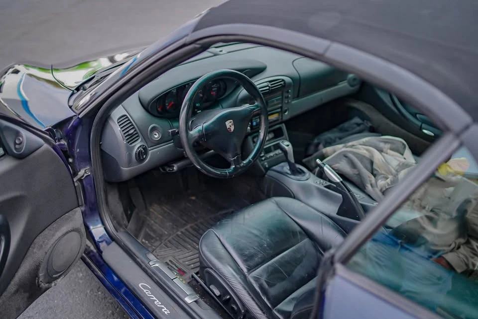 1999 Porsche 996 Carrera - Image 11 of 20