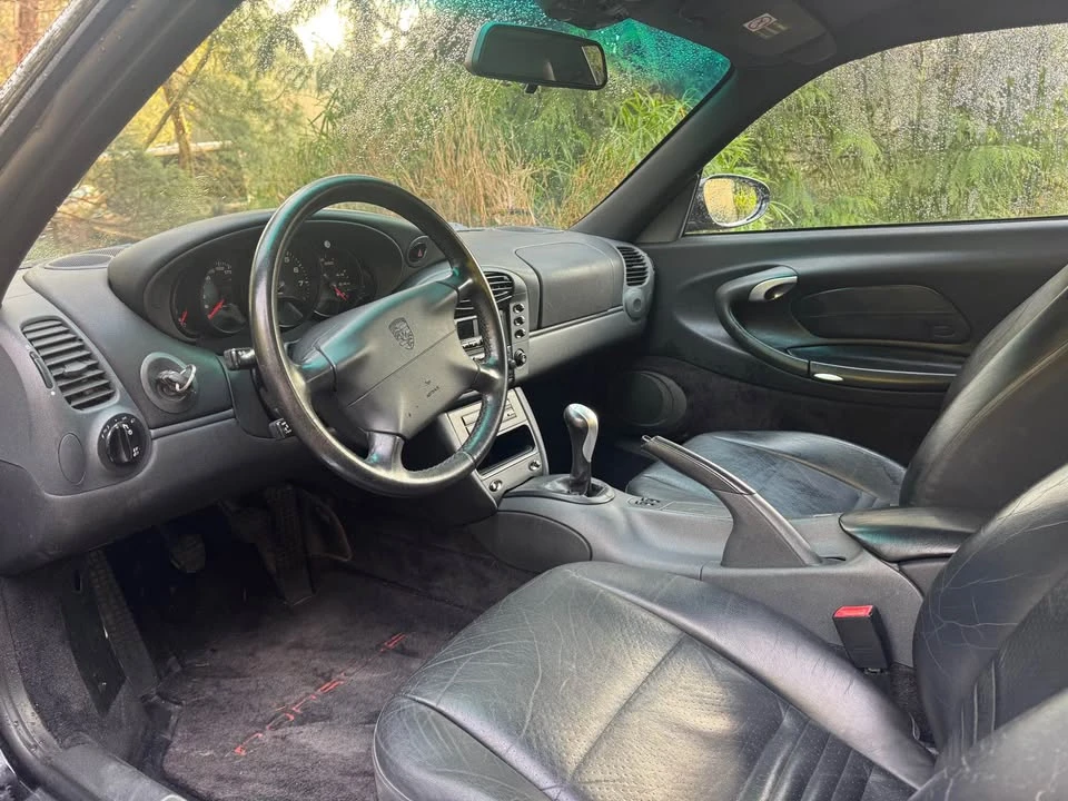 1999 Porsche 996 Carrera - Image 10 of 12