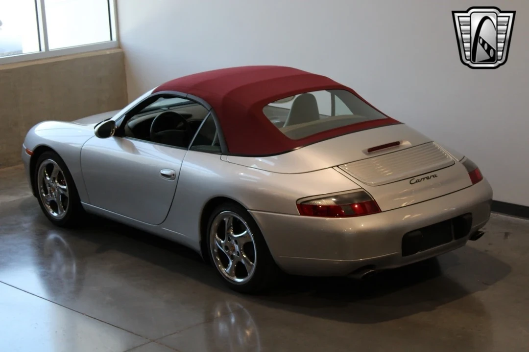 1999 Porsche 996 Carrera - Image 11 of 12