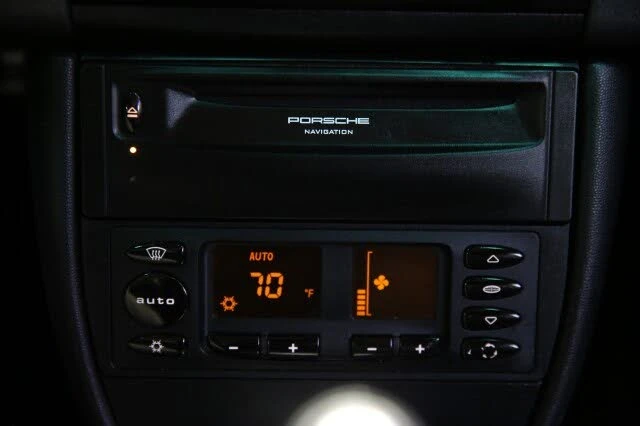 1999 Porsche 996 Carrera - Image 20 of 31
