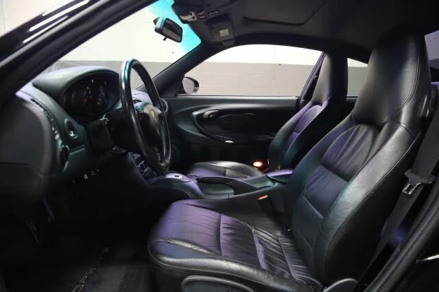 1999 Porsche 996 Carrera - Image 25 of 31