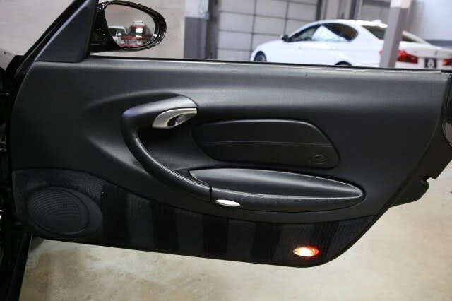 1999 Porsche 996 Carrera - Image 30 of 31