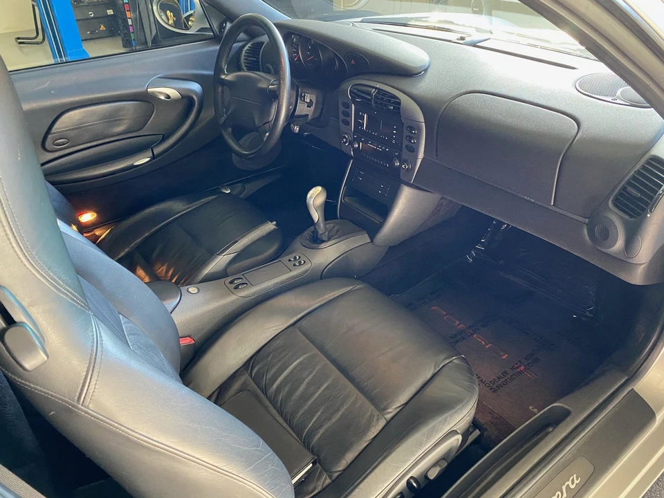1999 Porsche 996 Carrera - Image 4 of 10