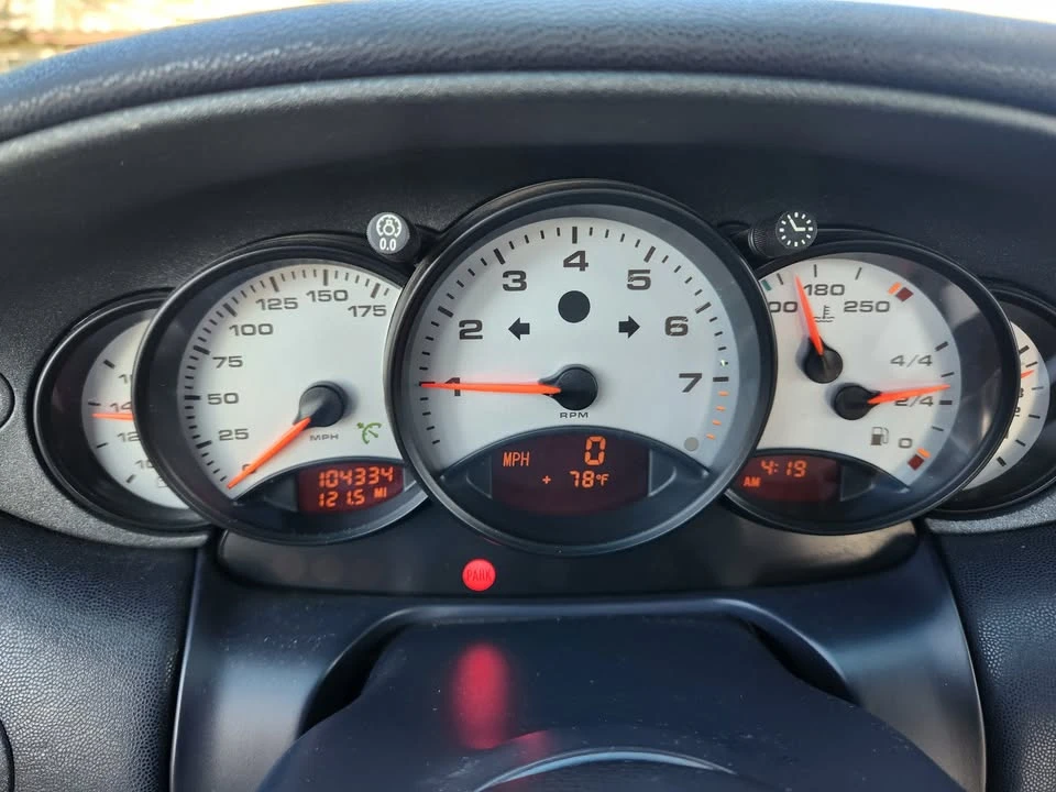 1999 Porsche 996 Carrera - Image 10 of 13