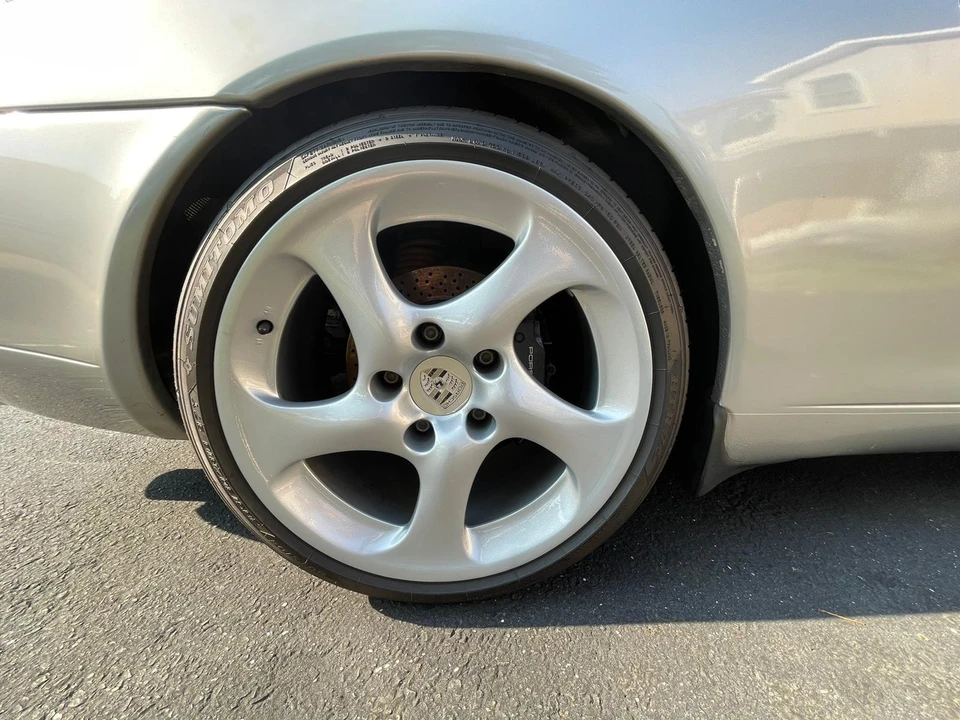 1999 Porsche 996 Carrera - Image 27 of 31
