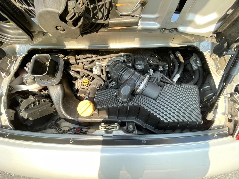1999 Porsche 996 Carrera - Image 15 of 31