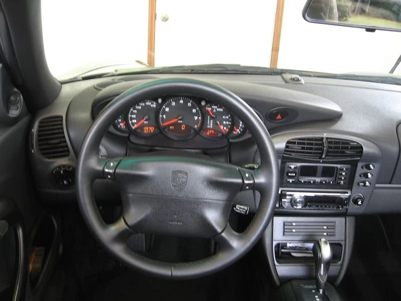 1999 Porsche 996 Carrera - Image 17 of 19
