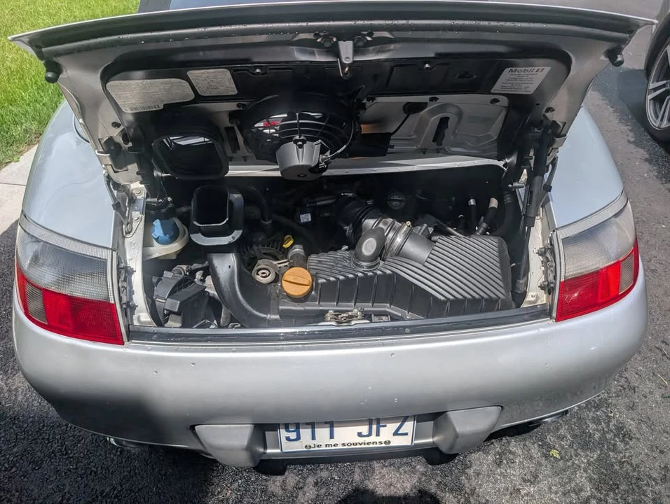 1999 Porsche 996 Carrera - Image 12 of 20