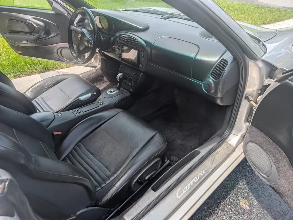 1999 Porsche 996 Carrera - Image 8 of 20
