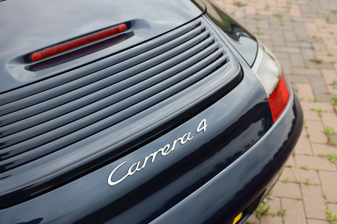1999 Porsche 996 Carrera 4 - Image 13 of 31