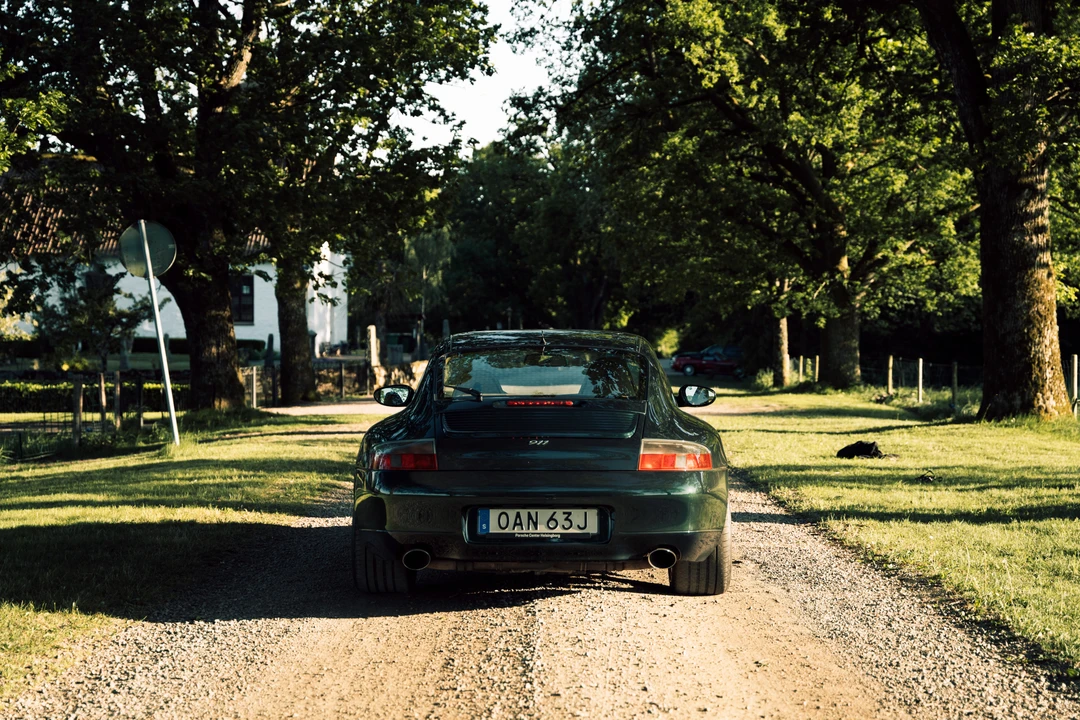 1999 Porsche 996 Carrera - Image 11 of 31